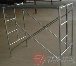 建筑門(mén)式腳手架配件有哪些？